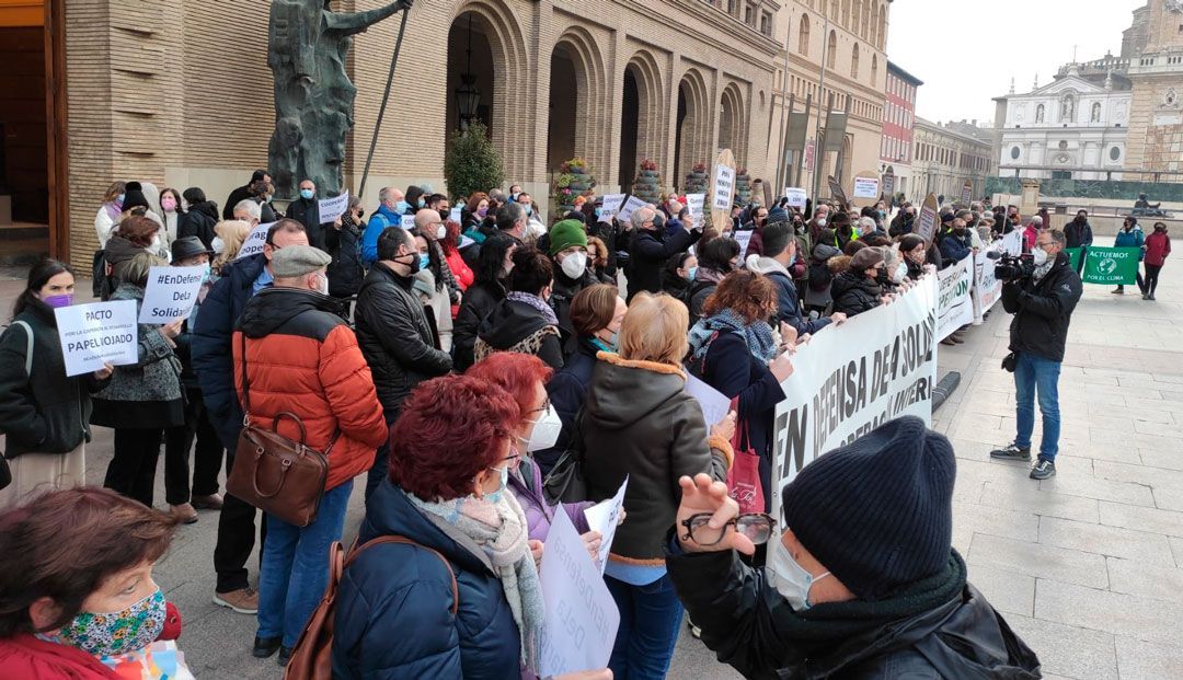 El tejido social zaragozano, contra los recortes en el presupuesto 2022