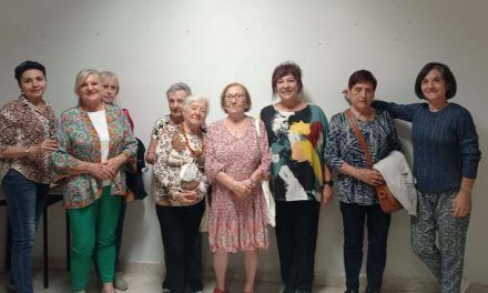 Conferencia “Migraciones. Femenino Plural” en la AV Parque Bruil